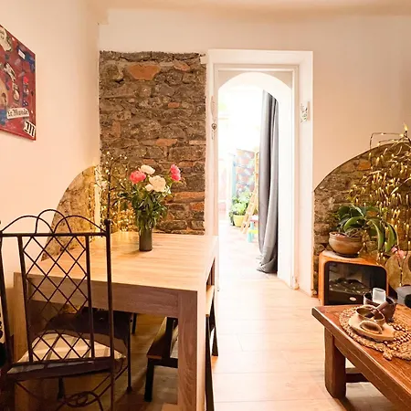 Charmante Maison De Village Avec Terrasse Barbecue Вилла